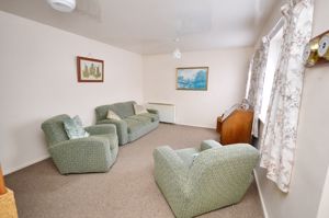 Lounge- click for photo gallery